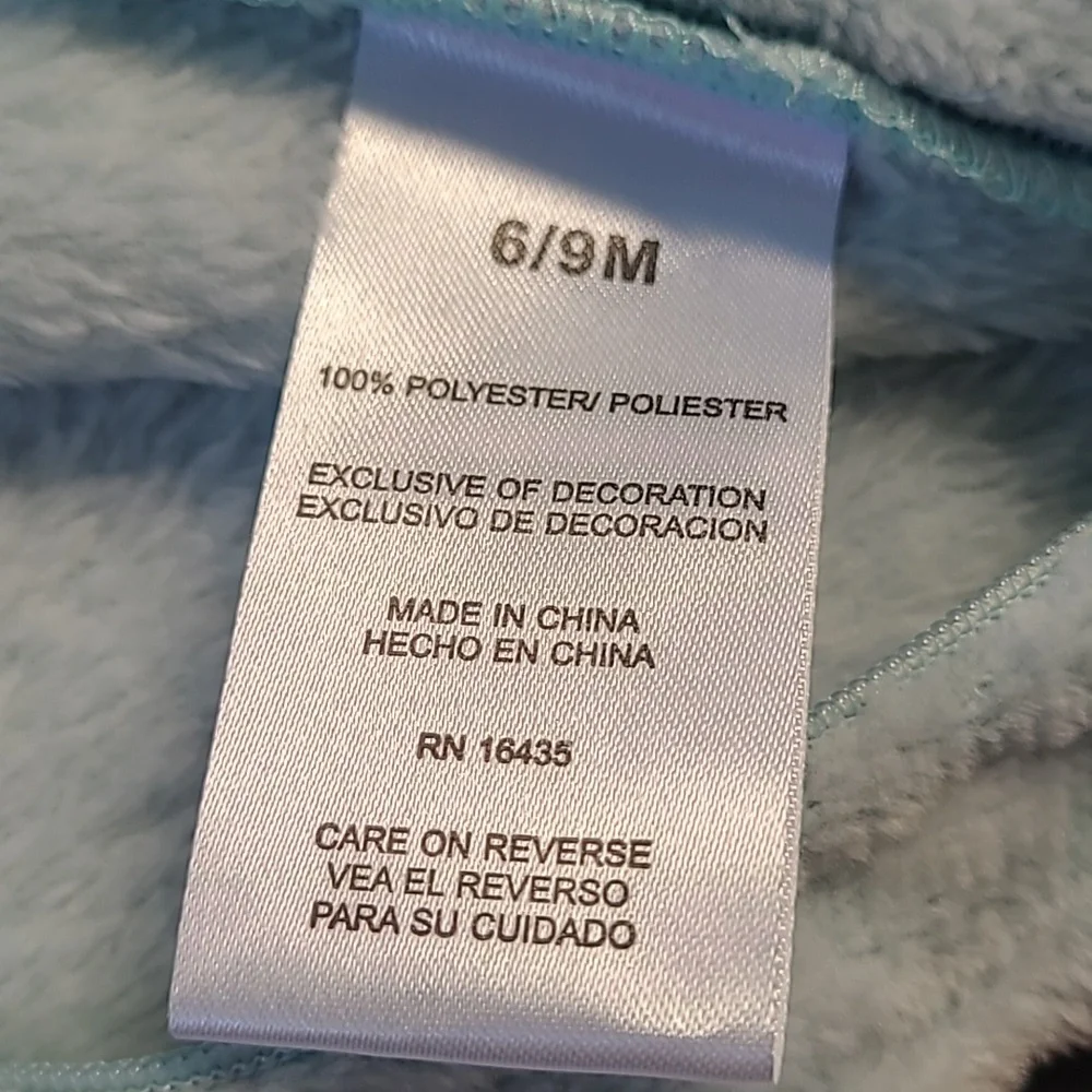 New with tags! Tahari Baby Boy 6-9 month super soft fleece sleeper zip up
